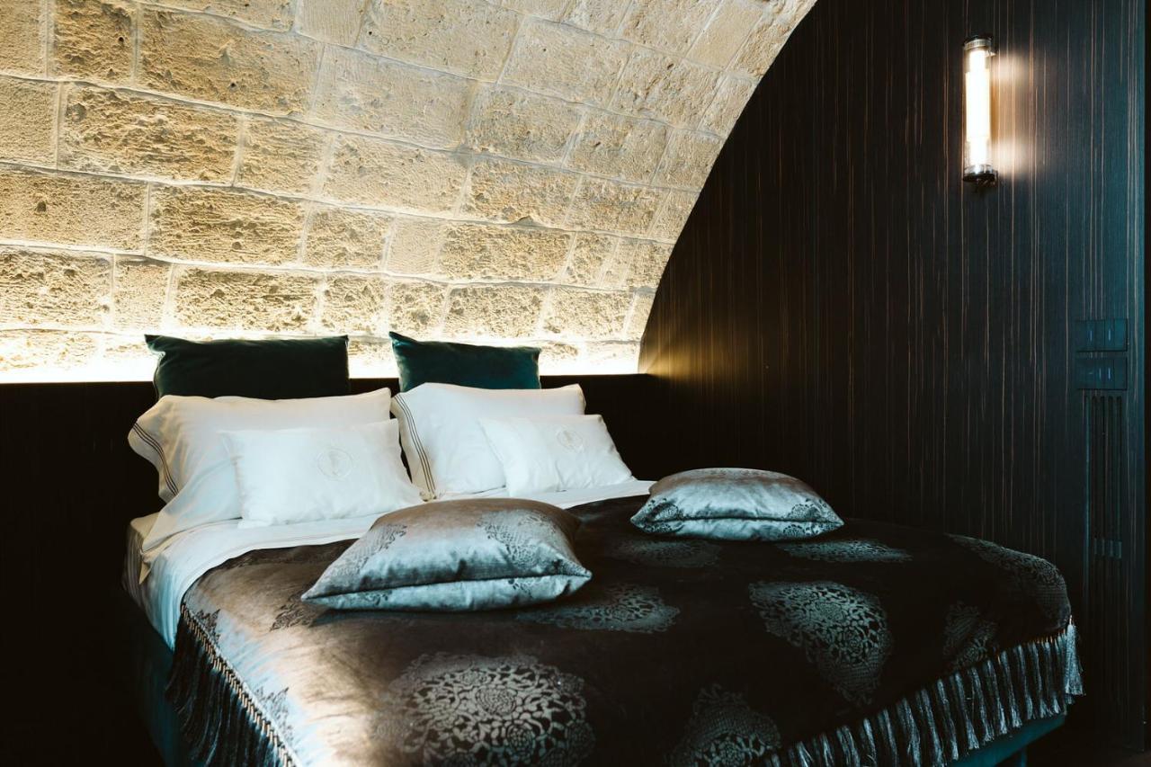 The Harbour - Luxury Living Bed & Breakfast Трани Екстериор снимка