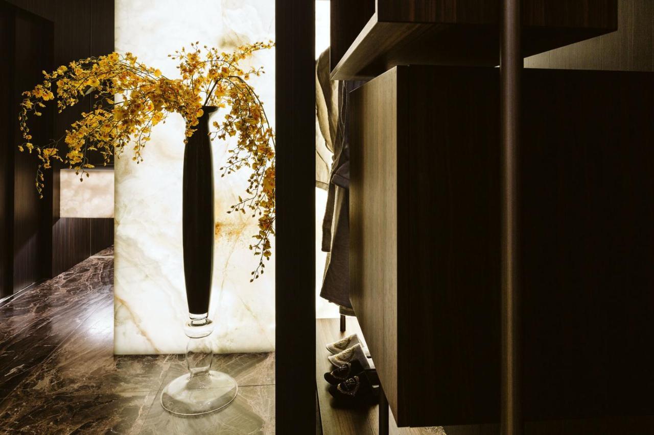 The Harbour - Luxury Living Bed & Breakfast Трани Екстериор снимка