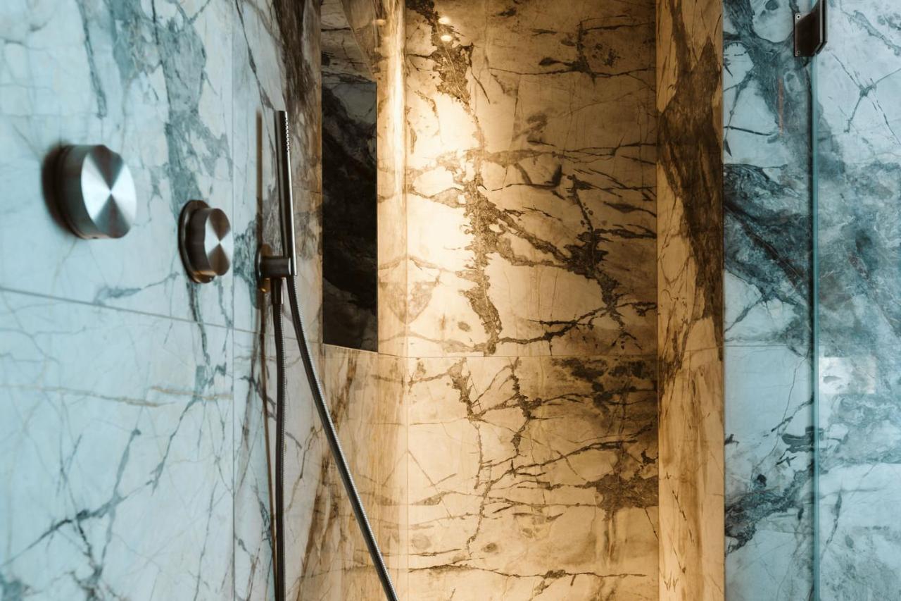 The Harbour - Luxury Living Bed & Breakfast Трани Екстериор снимка
